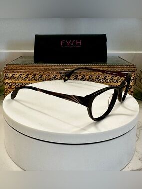 Fysh UK Urban Eyewear Eyeglass Frames Only/No lenses, VGUC w/ Fysh Hard-Case EUC